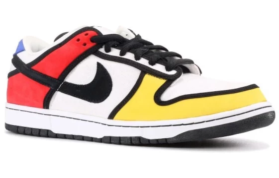 Для треккинга Nike Sb Dunk Low Piet Mondrian 304292-702