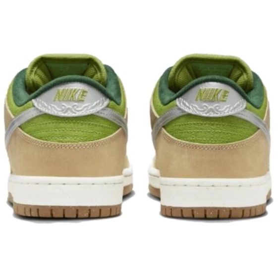 Для треккинга Nike Sb Dunk Low Escargot FQ7585-200