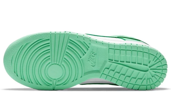 Для треккинга Nike Dunk Low Green Glow Women's DD1503-105