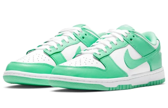 Для треккинга Nike Dunk Low Green Glow Women's DD1503-105