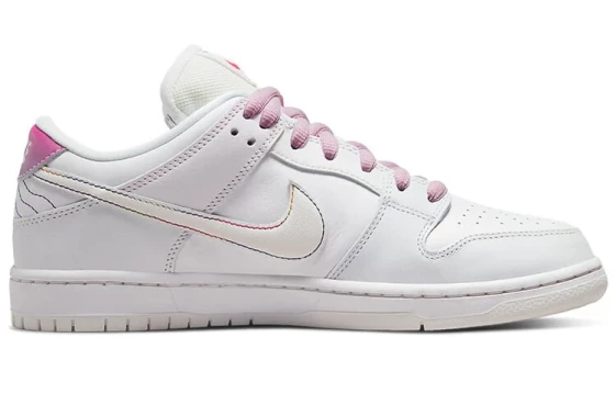 Для треккинга Nike Sb Dunk Low Pro Be True DR4876-100