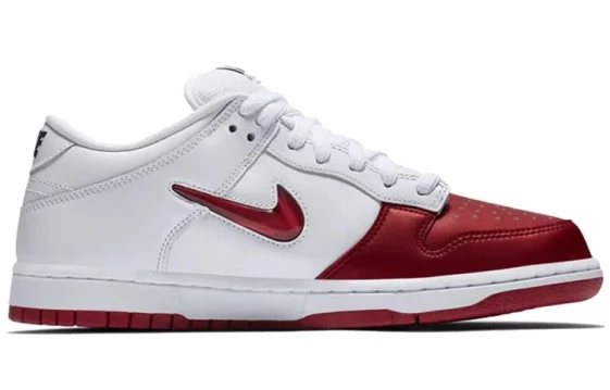 Для треккинга Nike Sb Dunk Low Supreme Jewel Swoosh Red ck3480-600