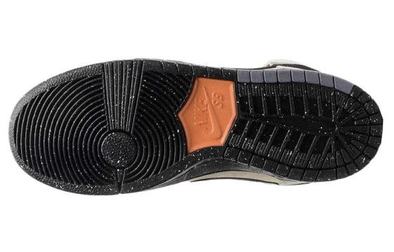 Для треккинга Nike Sb Dunk High Acapulco Gold 313171-207