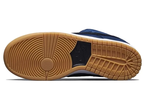 Для треккинга Nike Sb Dunk Low Navy Black Gum CW7463-401