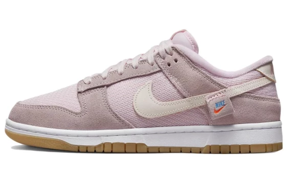 Для треккинга Nike Dunk Low Teddy Bear Women's DZ5318-640
