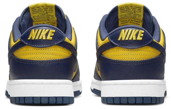 Для треккинга Nike Dunk Low Michigan 2021 DD1391-700