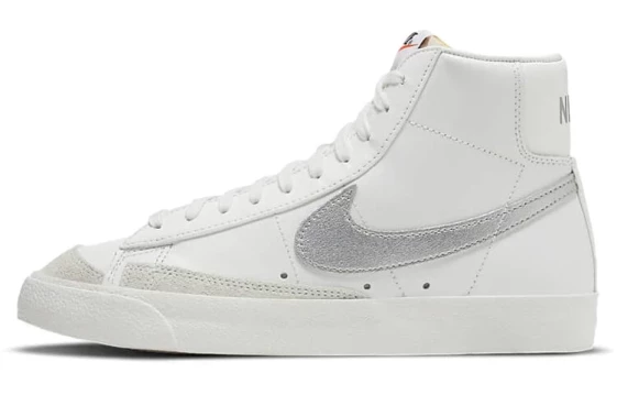Кроссовки Nike Blazer Mid 77 White Silver Metallic Women's CZ1055-112