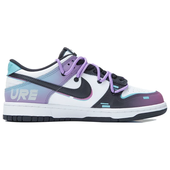 Для треккинга Nike SB Dunk Low Reverse Shark 854866-336