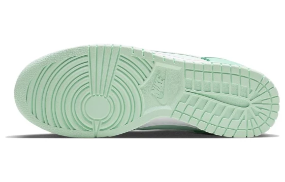 Для треккинга Nike Dunk Low Light Menta DJ6188-301