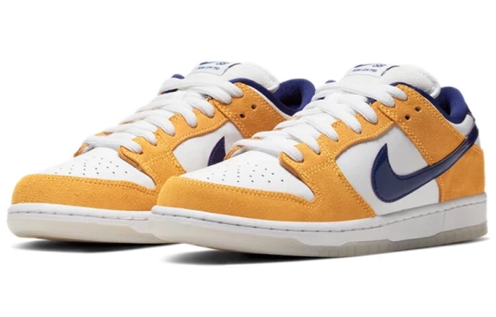 Для треккинга Nike SB Dunk Low Laser Orange BQ6817-800