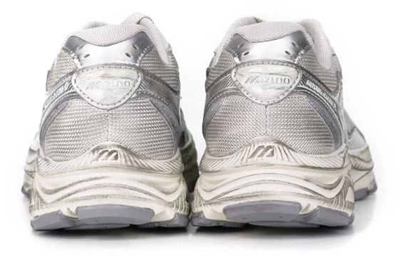 Для бега Mizuno Racer S 'White Metallic Silver' D1GH223518