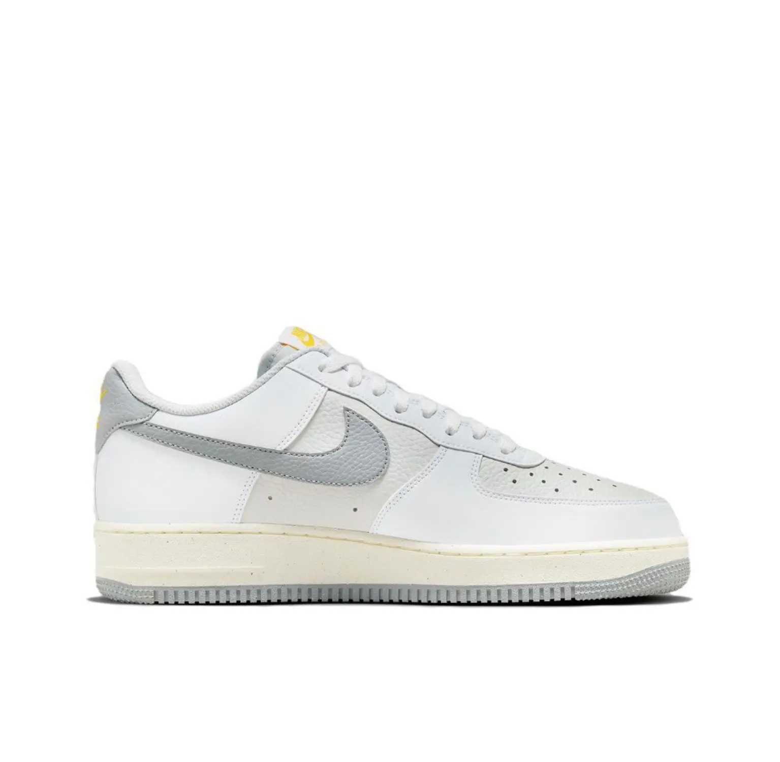 Nike Air Force 1 Next Nature (FZ4620-100)