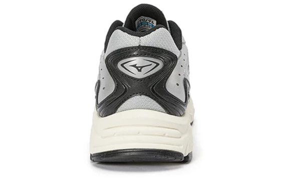 Для бега Mizuno Fiyi 2k Casual Retro Silver Gray Black D1GH223703