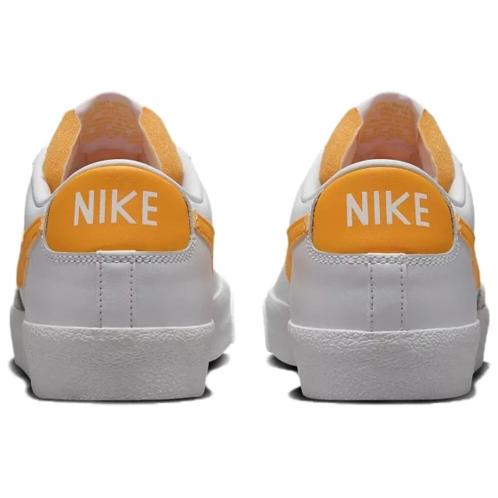 Кроссовки Nike Blazer Low '77 Vintage 'White University Gold' DA6364-112