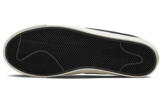 Кроссовки Nike Blazer Low Pro Gt Premium Sb 'Brown Realtree' DO9398-001