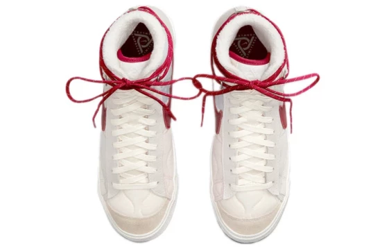 Кроссовки Nike Blazer Mid 77 Chinese New Year 2022 Women's DQ5360-181