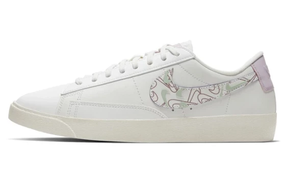Кроссовки Nike Blazer Low Valentine's Day Women's CT5750-100