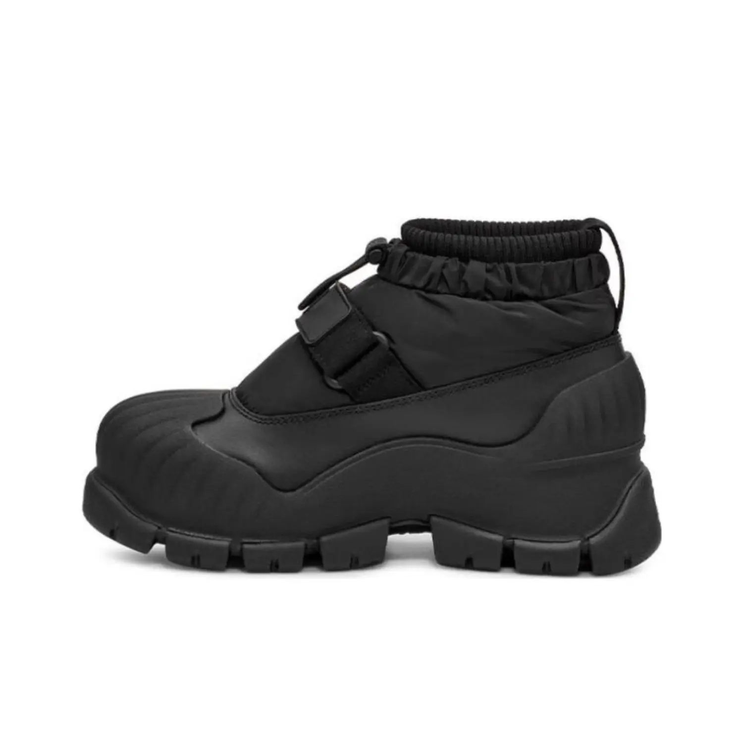 UGG (1130829-BLK)