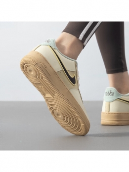 Кроссовки и кеды Nike Air Force 1 Anti-Slip Wear-Resistant Low-Top Kids' Skateboarding Shoes Ecru Teenagers HQ3473-122