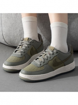 Кроссовки и кеды Nike Air Force 1 Low LV8 GS Dark Stucco Medium Olive FQ6948-001