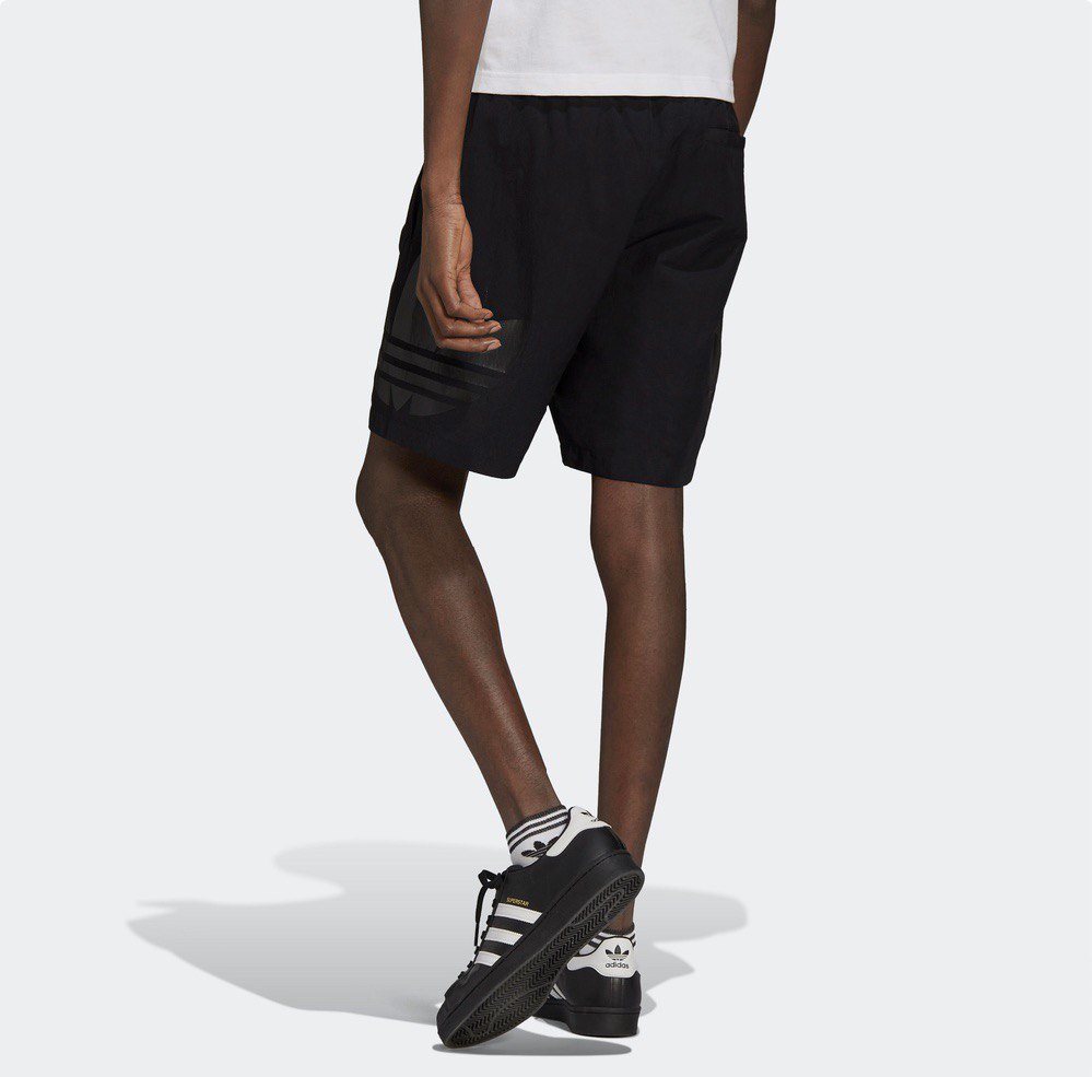 Мужские шорты adidas originals Tricolor Short2 (HA2483)