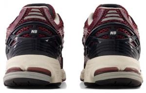 Для бега New Balance 1906R Burgundy Black M1906RCC