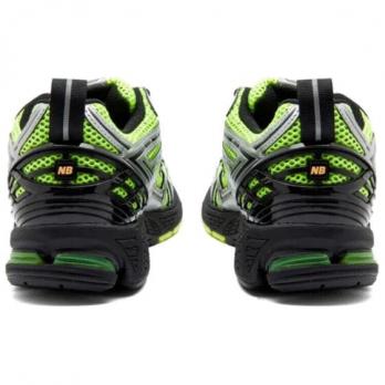 Для бега New Balance 1906R Volt Black M1906RCG