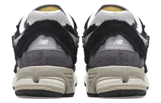 Для бега New Balance 2002R Protection Pack Black Grey M2002RDJ