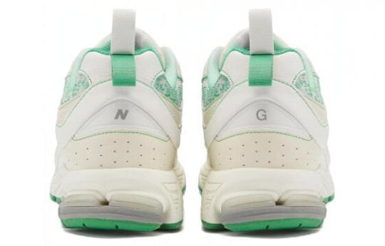 Для бега New Balance 2002R Ganni Turtledove M2002RGC