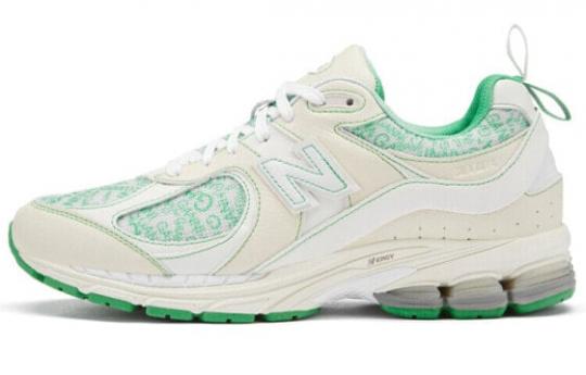 Для бега New Balance 2002R Ganni Turtledove M2002RGC