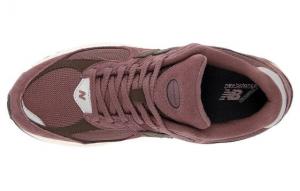 Для бега New Balance 2002R Dark Grape M2002RCD