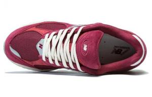 Для бега New Balance 2002R Bordeaux M2002RHA