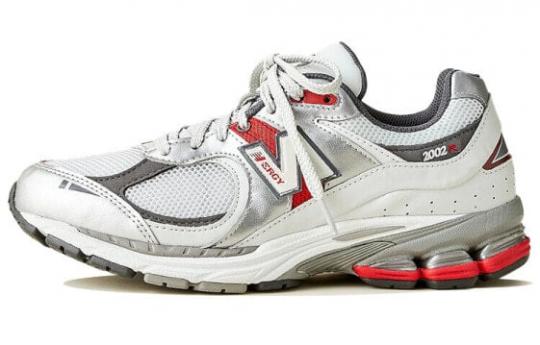 Для бега New Balance 2002R Silver Metallic Team Red M2002RLB