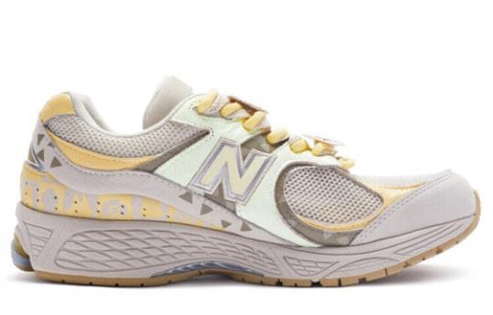 Для бега New Balance NB 2002R Running Shoes Unisex Low-Top Rice/Yellow/Green/Brown ML200280