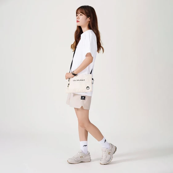 Для бега New Balance 2002R White Beige ML2002R3