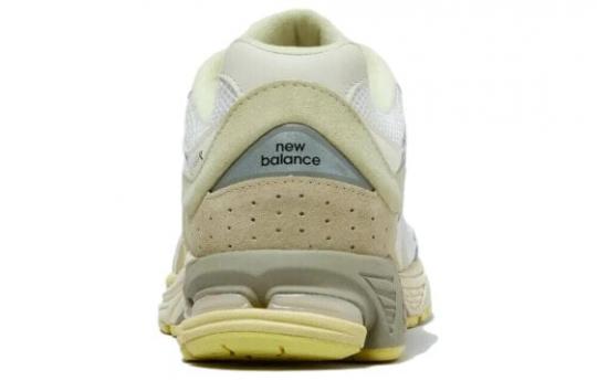 Для бега New Balance 2002R Auralee White M2002RA1