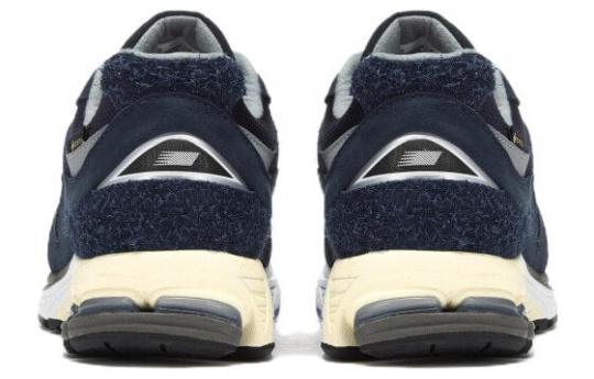 Для бега New Balance 2002R Invincible X N.Hoolywood Gore-Tex Navy M2002RXH