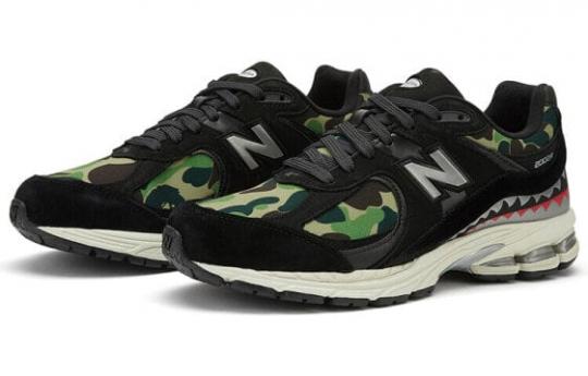 Для бега New Balance 2002R Bape Black M2002RBF