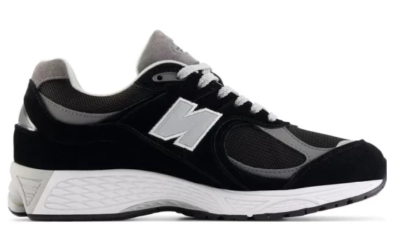 Для бега New Balance 2002R Gore Tex Black Castlerock M2002RXD