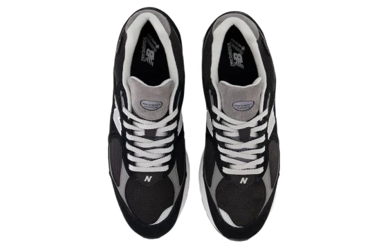 Для бега New Balance 2002R Gore Tex Black Castlerock M2002RXD