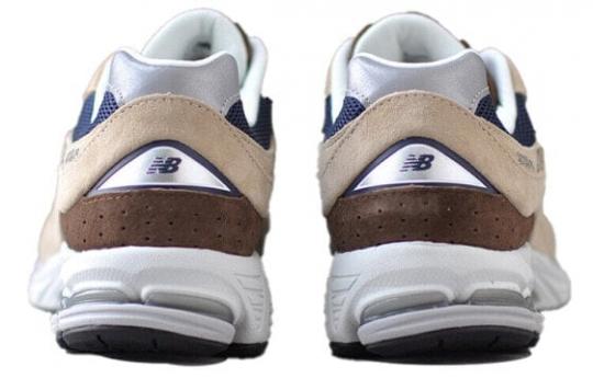 Для бега New Balance 2002R Beige Navy Blue ML2002R5