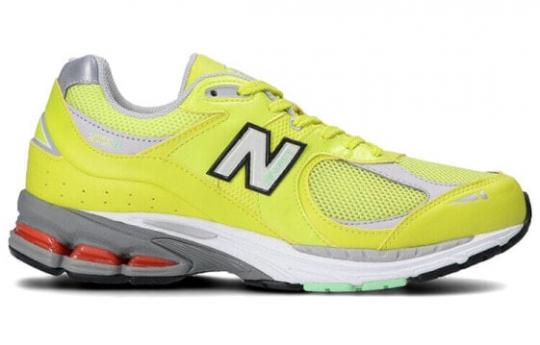 Для бега New Balance 2002R Sulphur Yellow M2002RLC