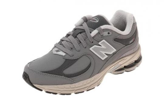 Кроссовки и кеды New Balance NB 2002R Kids' Running Shoes Grade School GC2002RG