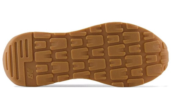 Для бега New Balance 57/40 Moonbeam True Red M5740RSR