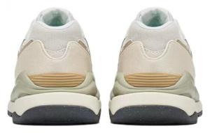 Для бега New Balance 57/40 Grey Day 2022 M5740GRM