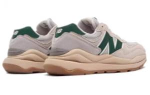 Для бега New Balance 57/40 Moonbeam Nightwatch Green M5740RSG