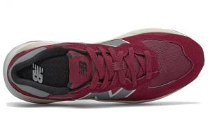 Для бега New Balance 57/40 Garnet Slate M5740HL1