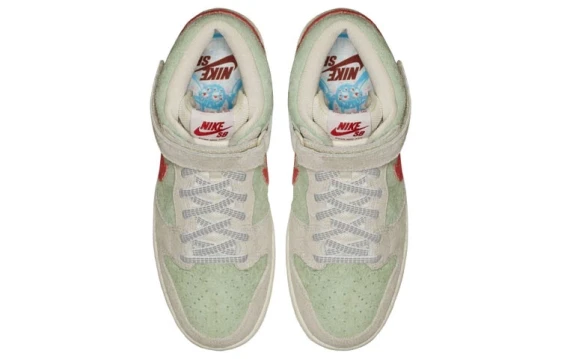 Nike Dunk Slip Resistant, Abrasion Resistant, Lightweight Low Top Skateboard Shoes Women's Red HJ3491-161(Team18-红绸星辰囍）