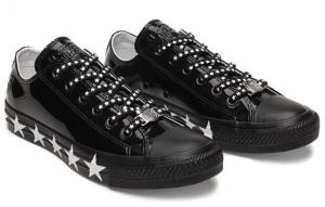 Для треккинга Converse Chuck Taylor All Star Ox Miley Cyrus Black White Stars Women's 563720C