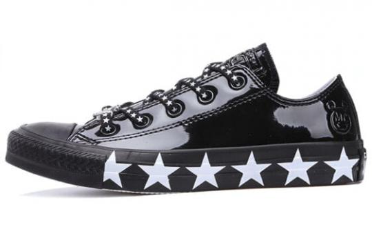 Для треккинга Converse Chuck Taylor All Star Ox Miley Cyrus Black White Stars Women's 563720C